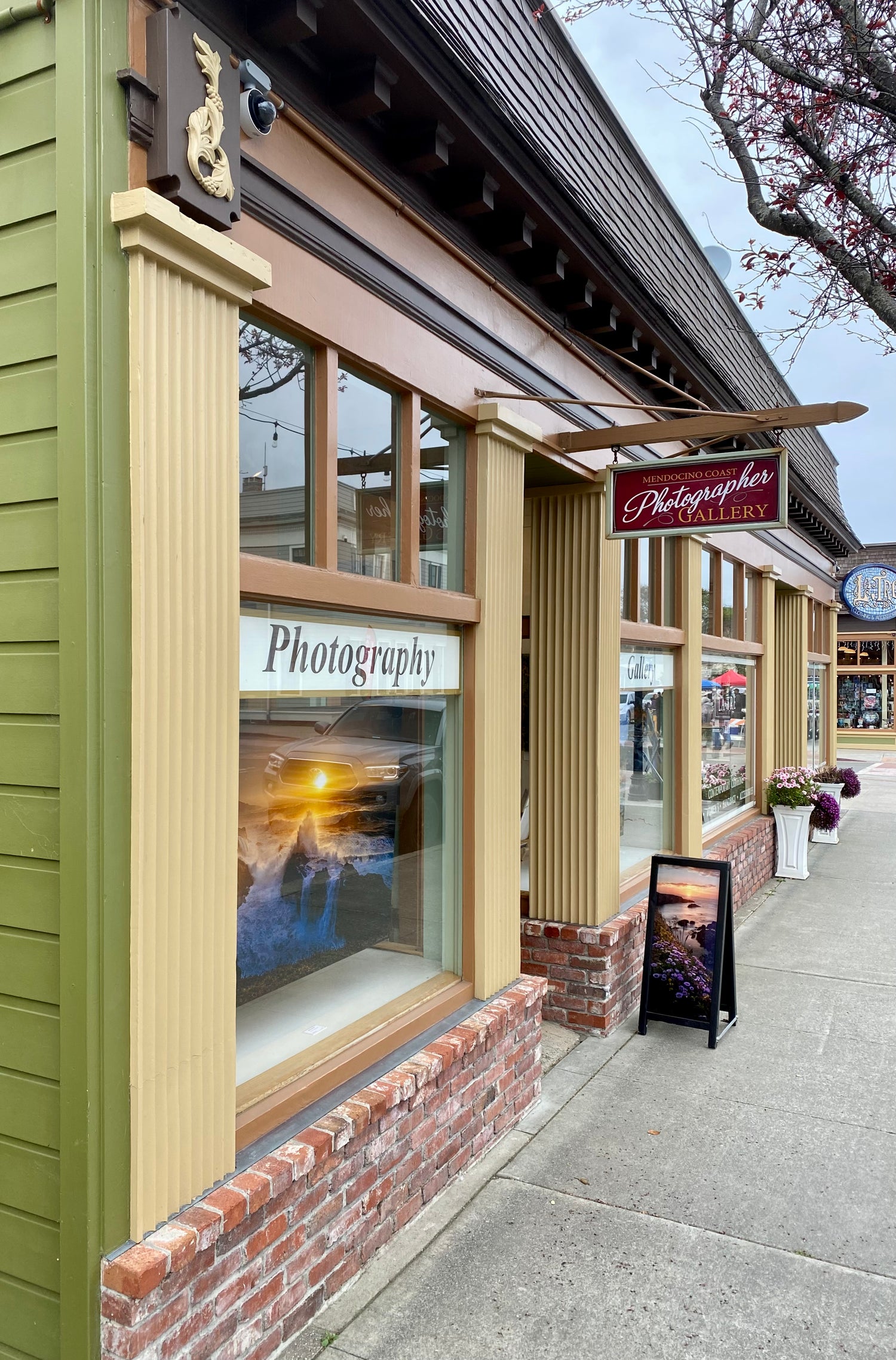 Mendocino Coast Photographer Gallery, 357 N. Franklin St., Fort Bragg, Mendocino County, California,